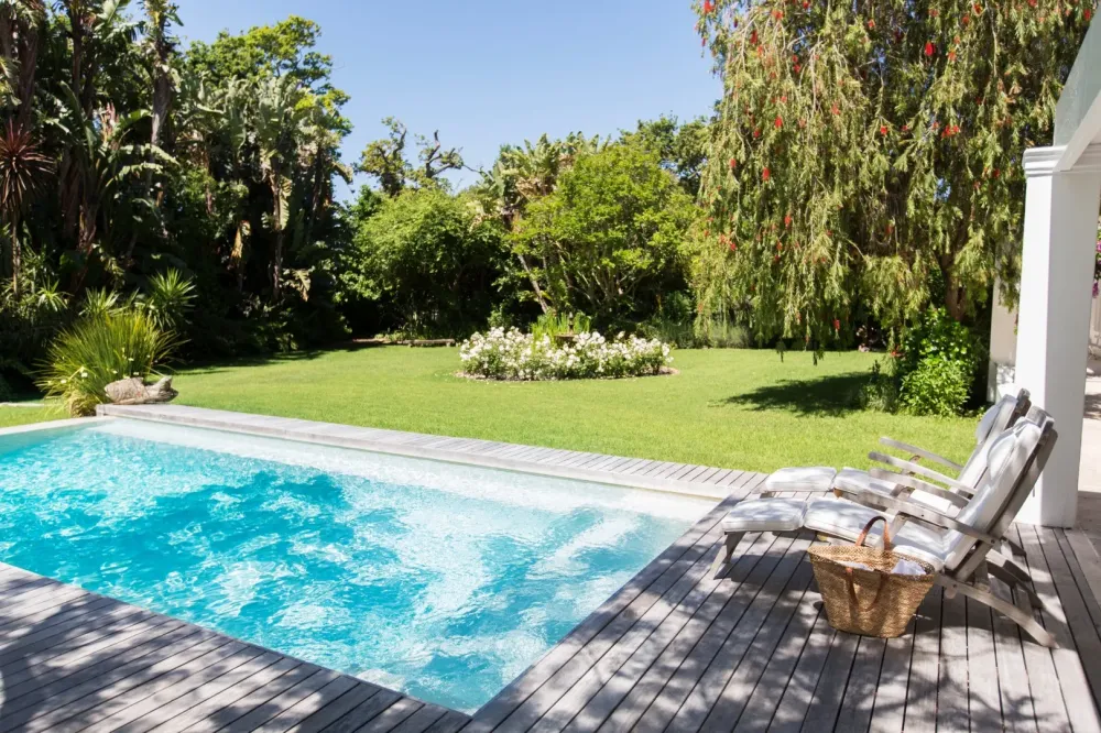 Création de piscines maçonnées adaptées à vos ewebp